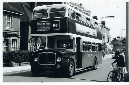 Bus photo gjg751d - gjg751d, east
