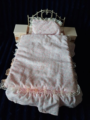 Vintage luxury sindy bed - luxury, 1983