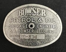 BOWSER VINTAGE PETROL PUMP