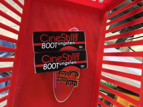 Cinestill 800t tungsten 120mm - cinestill,