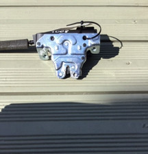 Mercedes C250 Cdi Amg Sport C204 2012 Boot Lock Latch A2047500185 USED PART