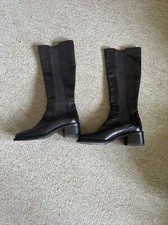 Hobbs Knew High Boots 