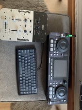 Numark  D2 Director DJ Console