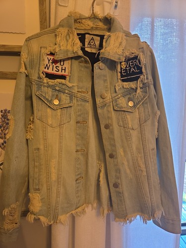 Unif distressed denim jacket - distressed,