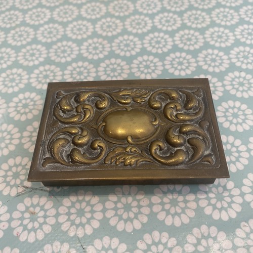 Brass vesta match box cover - vesta,