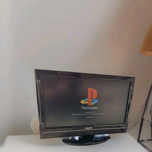 Toshiba lcd hdmi - hdmi, scart