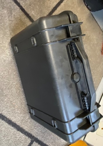 Black peli 1520 case with - black,