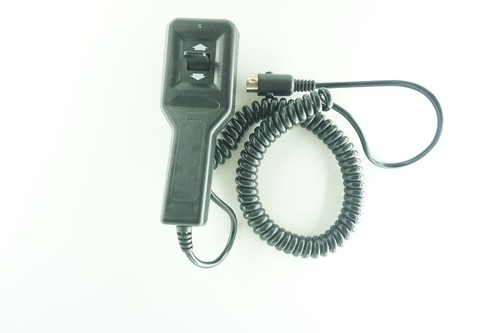 Button pin hand - 2,