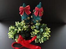 ? WOOLWORTHS VINTAGE MINI CHRISTMAS TREES MISTLETOE POSY