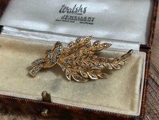 Vintage SPHINX Marcasite Wheat Bushel Brooch Gold Tone Pin Sparkly Laurel Sprig