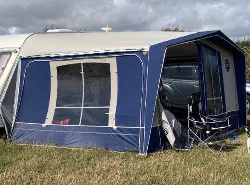 Isabella commodore royal blue - isabella,