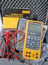 Fluke 725 multifunction process calibrator