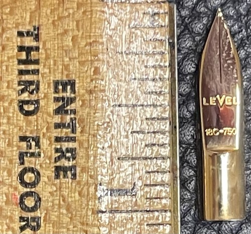 Pelikan level fountain - fountain, pen