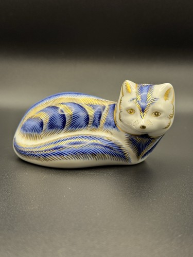 Crown derby arctic fox - fox, bone