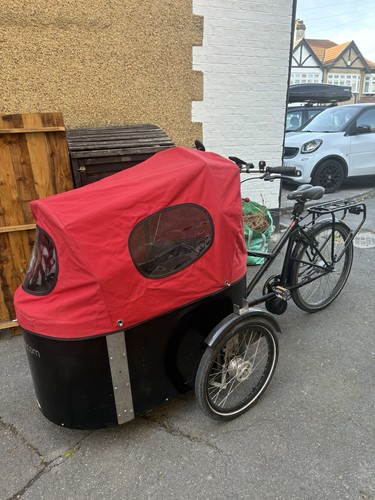 Nihola cargo bike with two - cargo,