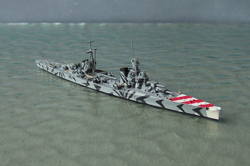 Camouflaged italian cruiser - italian,