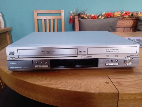 Panasonic vhs dvd - panasonic, recorder