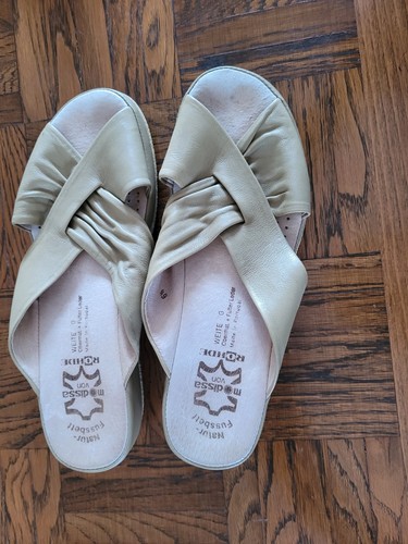 Rohde pale green slip - pale,