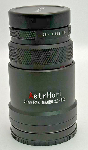 25mm macro 5 - f2.8,