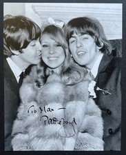 Pattie Boyd Authentic Hand