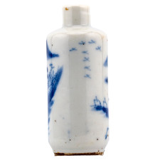 Chinese Porcelain Snuff Bottle