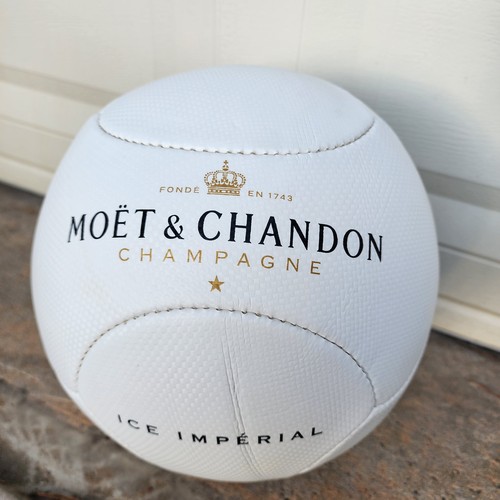 Moet chandon champagne ice - chandon,