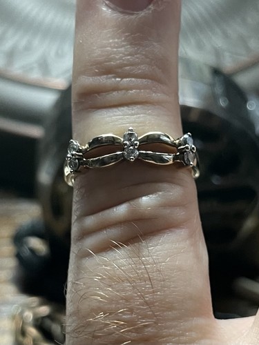 9ct yellow gold - ladies, fancy