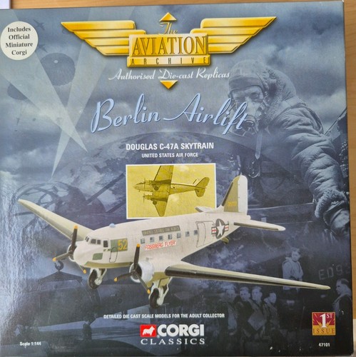 Corgi 144 scale aircraft - 1/144,