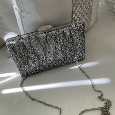 STUNNING GREY SILVER BEADED BETH JORDAN CLUTCH BAG