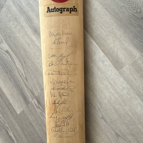 Hunts county signed autograph - county,