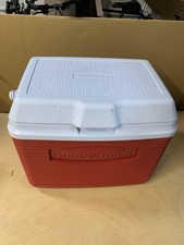 Rubbermaid Small Coolbox