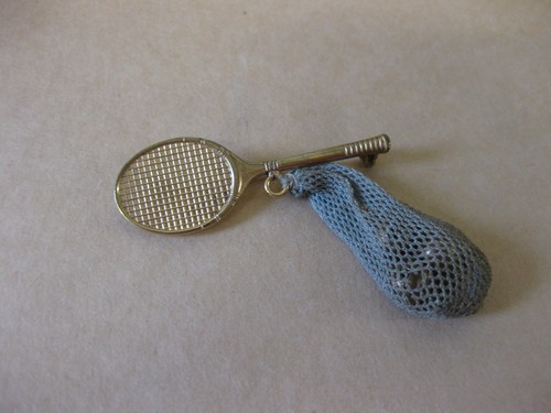 Vintage tennis racket - racket, brooch