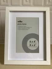 Wilko White Box Photo Frame 6x4 or 8x6