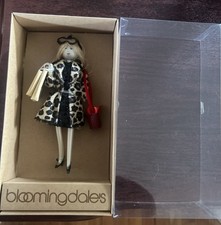 Bloomingdales Ornament Shopper