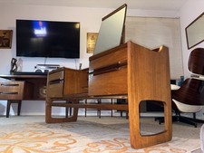 MCM Meredew Teak Dressing