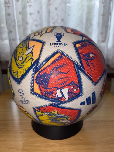 Adidas champions league london - champions,