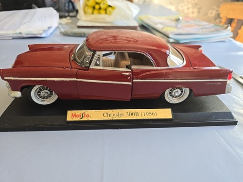 Maisto scale diecast - maisto,