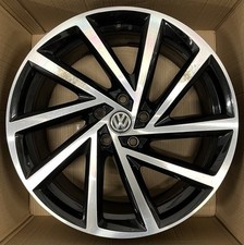GENUINE VW 19" GOLF R GTI SPIELBERG ALLOY WHEEL 5G0601025DB