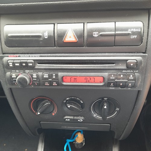 Seat radio aura genuine - cd,