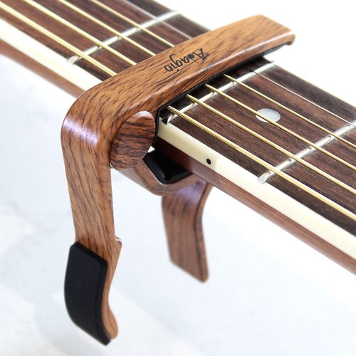 Wooden capo acoustic - wooden, or