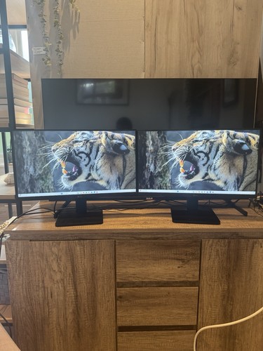 Two monitors full hd - two, lg