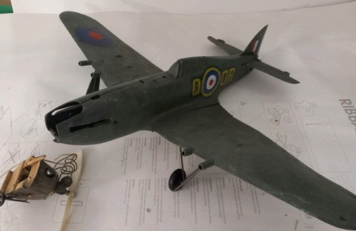 Spitfire hurricane flying - hurricane...,