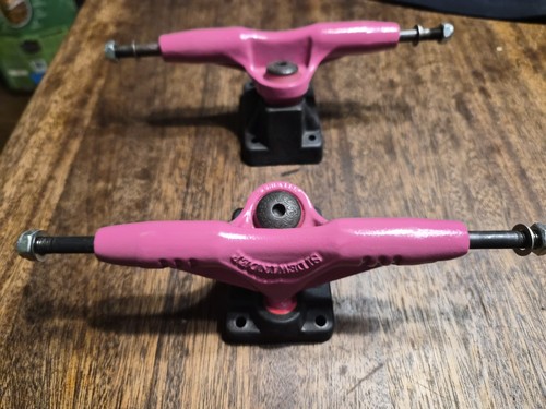 Gullwing sidewinder trucks - trucks, og