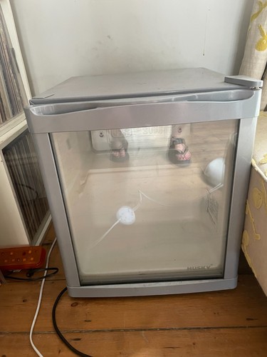 Mini bar fridge without - mini,