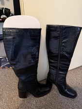 Boohoo Black Croc Patent