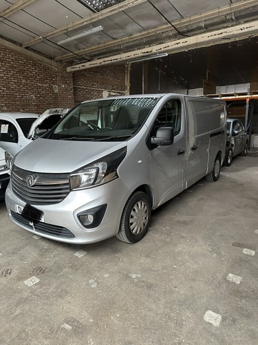 Vauxhall vivaro trafic 6 - vauxhall,