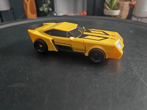 Transformers bumblebee 18cm - transformers,