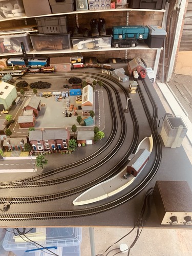 Hornby scale train - oo/ho,