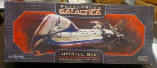 Moebius models battlestar - moebius,