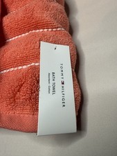 Tommy Hilfiger Towel Set